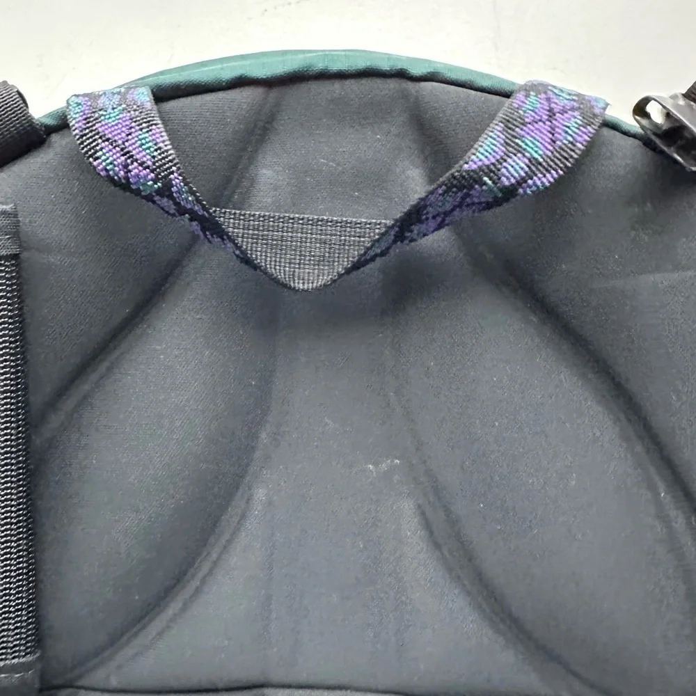 MEI Mountain Equipment Inc waist fanny pack. - Picture 10 of 11